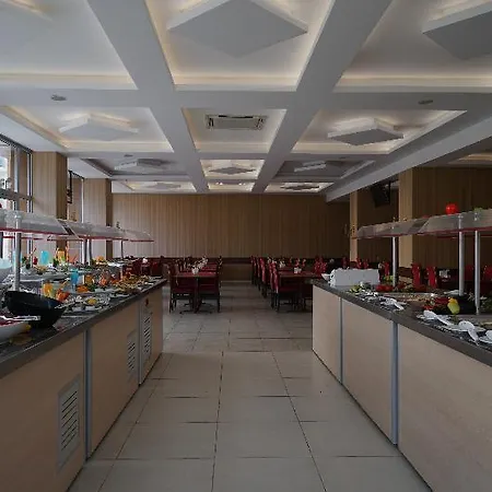 Odelia Hotell 4*